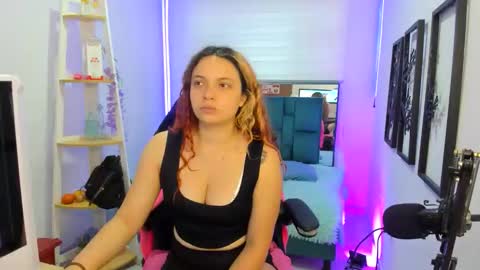 Snapshot of nixy_fresa chatting on October 20, 11:26 am nixy_fresa online show from October 20, 11:26 am