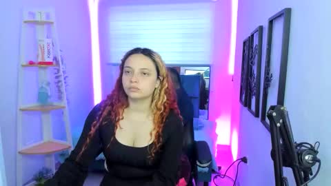 Snapshot of nixy_fresa chatting on October 21, 11:37 am nixy_fresa online show from October 21, 11:37 am
