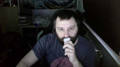 shyboi online show from March 3, 5:31 pm