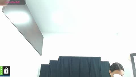 Emma - Mike online show from December 17, 3:17 am