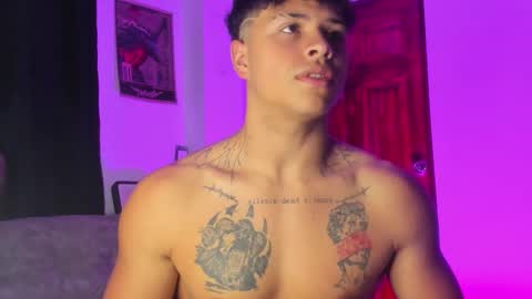 noah_223 online show from February 26, 4:49 am