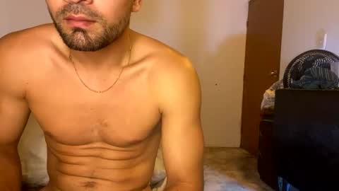 Snapshot of noah_3050 chatting on September 20, 11:13 am noah_3050 online show from September 20, 11:13 am