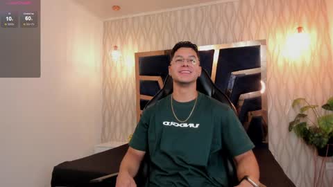 Noah online show from March 30, 5:13 pm