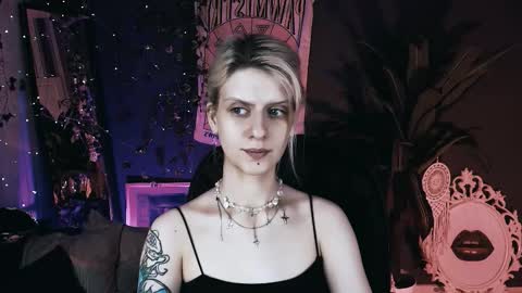 REAL name LiaDM are always open online show from December 2, 5:22 pm