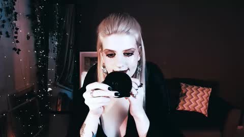 Snapshot of noah_elmer chatting on September 27, 6:05 pm REAL name LiaDM are always open online show from September 27, 6:05 pm