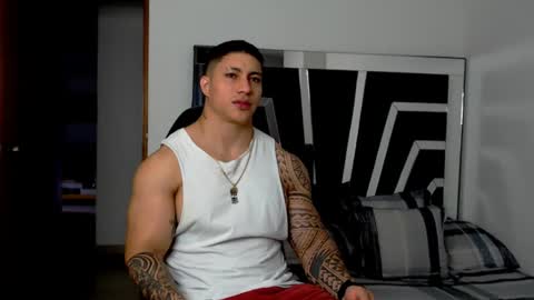 Snapshot of noah_harris01 chatting on December 2, 10:18 pm Noah Harris01 online show from December 2, 10:18 pm