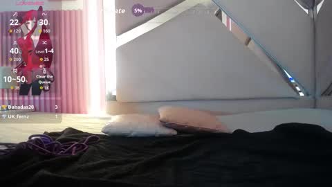 Noah  online show from January 17, 9:12 pm