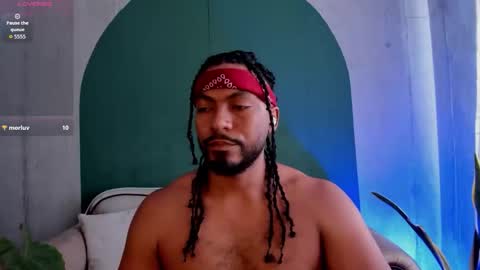 Noah online show from February 9, 6:43 pm