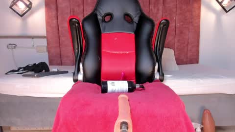 Noah online show from April 12, 7:45 am