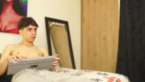 Noah online show from December 11, 4:18 am