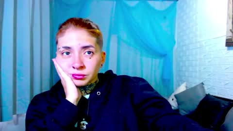 noah hehim    online show from April 1, 1:41 pm