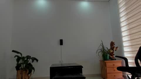 LIAM- noah online show from March 26, 1:49 pm