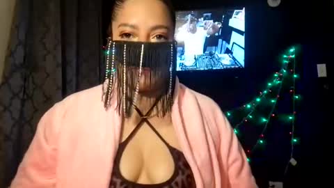 Noa venom online show from July 27, 1:47 am