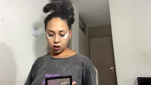 noeink online show from March 14, 5:44 am