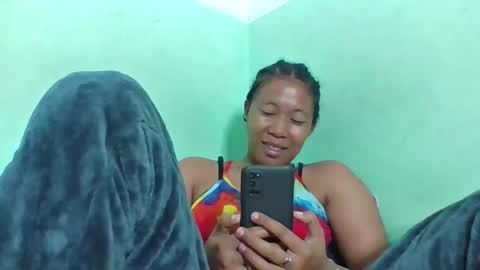 noellah online show from May 1, 3:33 am