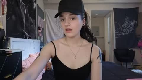 Noelle online show from June 12, 6:18 pm