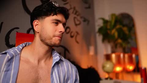 kevin online show from December 5, 11:45 pm