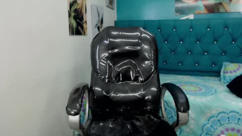 Noha Scott online show from January 29, 1:58 am