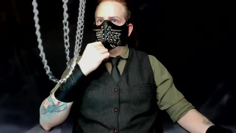 Noir online show from January 31, 7:11 pm