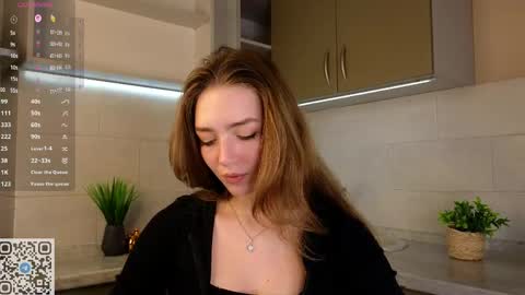 Sophie online show from March 23, 6:07 am