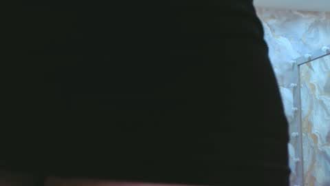 noirwhisper online show from November 16, 7:38 pm