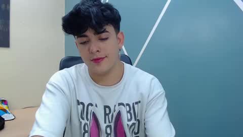 Snapshot of nolan_twink chatting on March 8, 5:33 pm Nolan online show from March 8, 5:33 pm