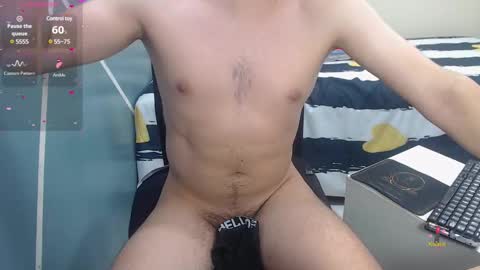 Snapshot of nolan_twink chatting on February 1, 9:19 pm Nolan online show from February 1, 9:19 pm