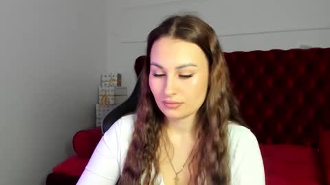 NoraFoxes online show from January 14, 5:26 am