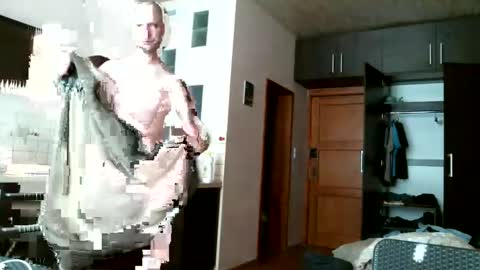 norbertopl87 online show from March 7, 7:52 am