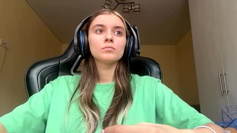 Elena online show from March 19, 10:32 am