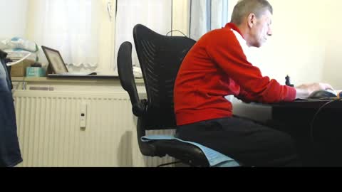 Normuc online show from April 5, 3:09 pm