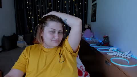 NORA online show from June 13, 8:19 pm