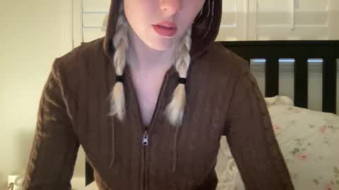 noscandal online show from October 26, 12:33 am