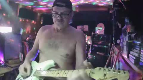 notflamingfart online show from October 23, 5:36 pm