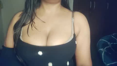 notty_pooja online show from November 26, 11:45 pm