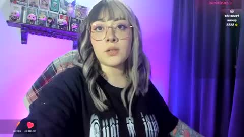  s online show from June 23, 12:51 am