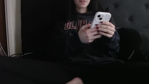 Snapshot of novafrey chatting on September 21, 1:48 pm Olivia online show from September 21, 1:48 pm