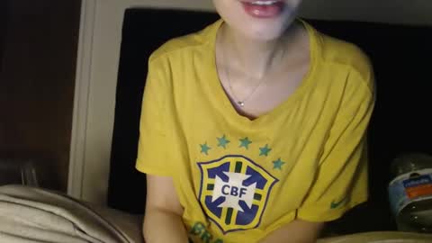 Snapshot of novafrey chatting on January 29, 2:51 am Olivia online show from January 29, 2:51 am
