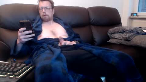 nursefan online show from December 5, 3:21 pm