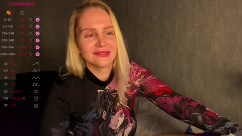 WEELCOMEEEEEEEEEE online show from December 25, 9:00 pm