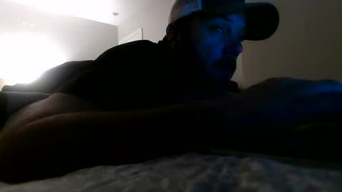 nuttincowboy727272 online show from March 5, 2:53 am