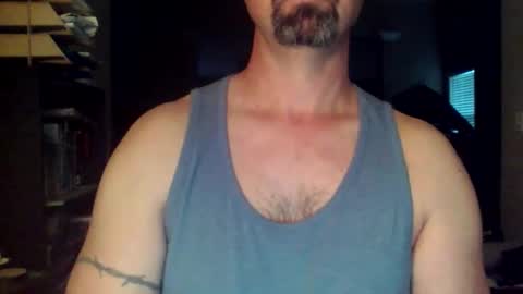 nvrenuff1979 online show from March 10, 11:36 am