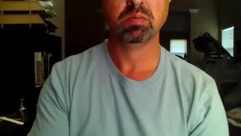 nvrenuff1979 online show from September 14, 12:39 pm