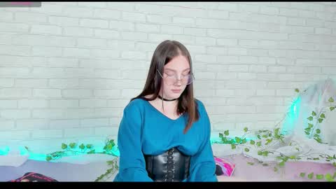 Snapshot of nymphalean chatting on October 15, 5:58 pm Kat online show from October 15, 5:58 pm