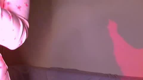 nyra_thira online show from October 13, 6:10 pm