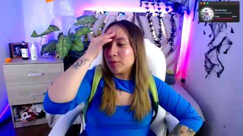 Alex   .    online show from November 15, 1:07 am