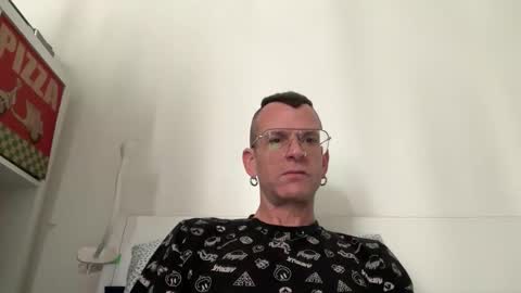 Jonathan Deep online show from March 22, 8:40 am