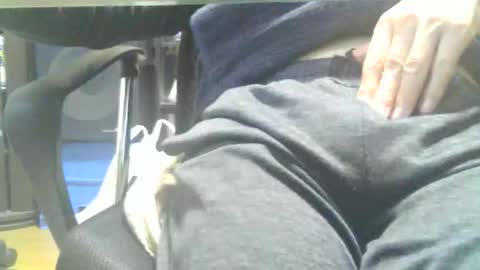 obahiro823844 online show from March 17, 10:31 am