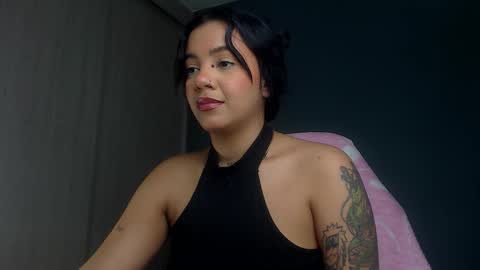 Snapshot of obeyval chatting on October 2, 11:36 pm Vale online show from October 2, 11:36 pm