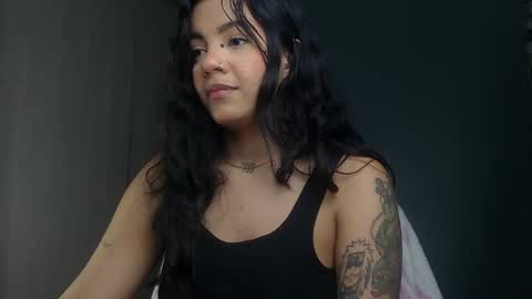 Snapshot of obeyval chatting on October 5, 12:41 am Vale online show from October 5, 12:41 am